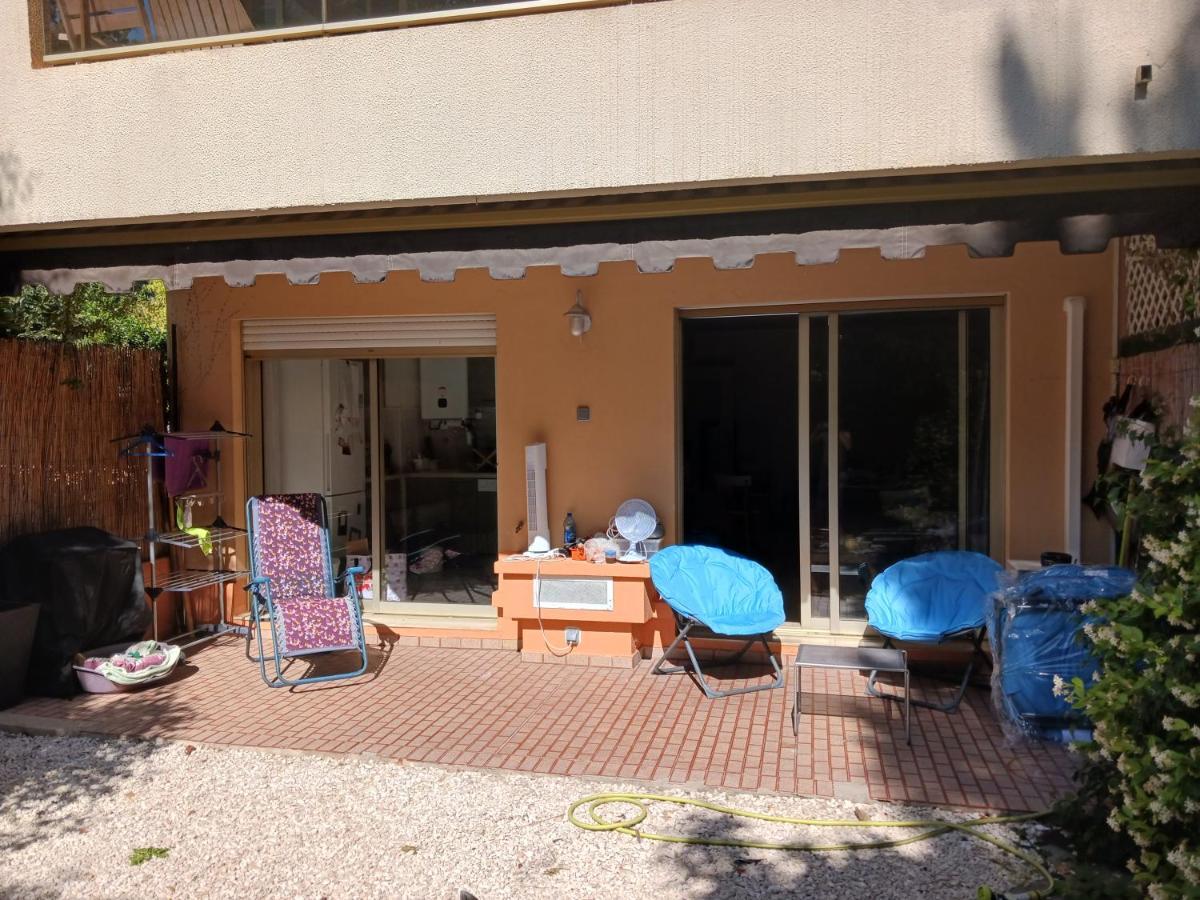 Rez-De-Jardin Grand Studio Apartamento Cros-de-Cagnes Exterior foto